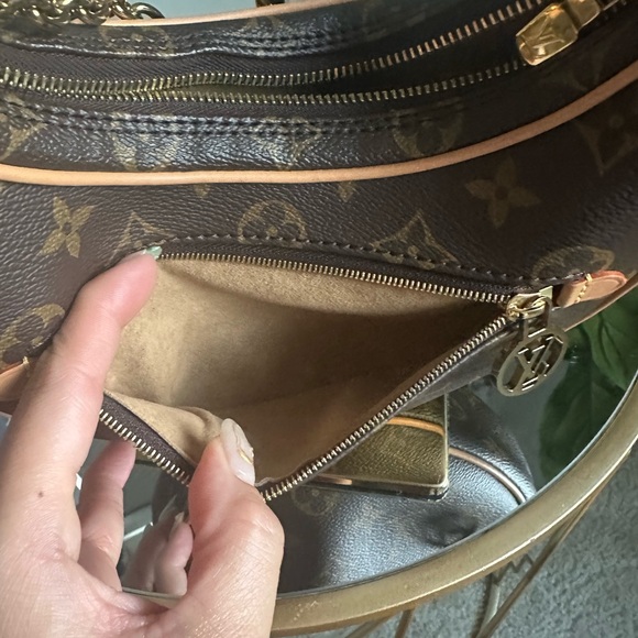 Louis Vuitton Monogram Mini Loop Shoulder Bag - Picture 11 of 11